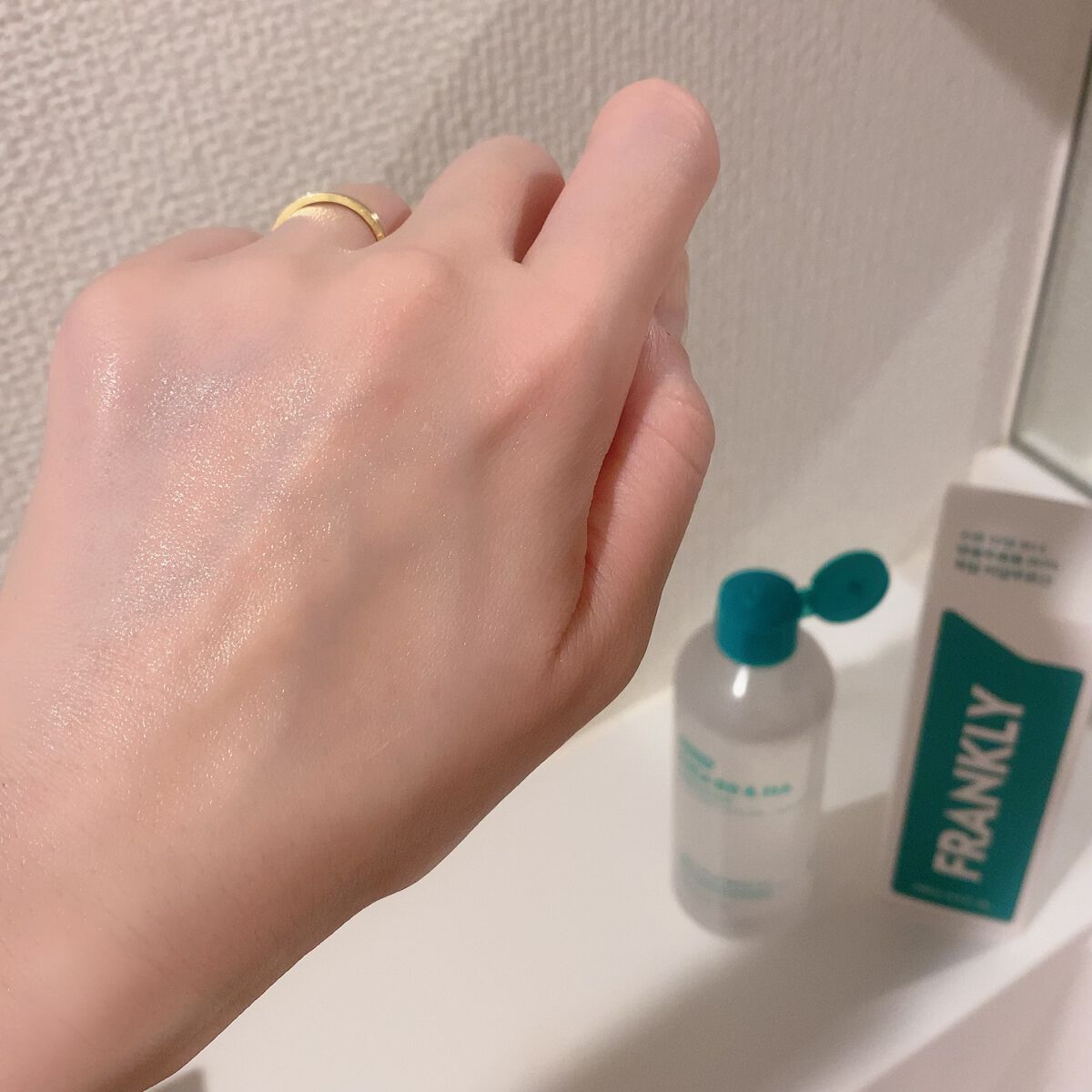 シカ80％ヒアルロン酸トナー/Frankly/化粧水を使ったクチコミ（2枚目）