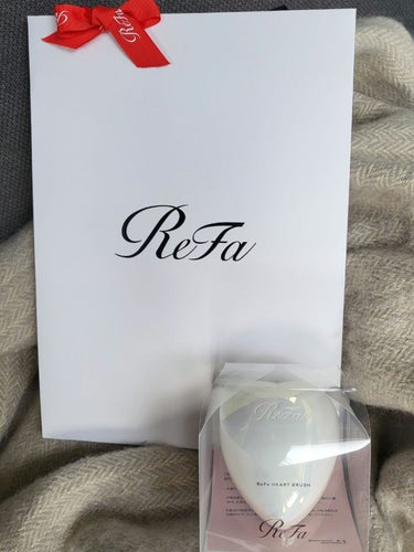 ReFa ハートブラシのクチコミ「やっと、オーロラ買えました❗

可愛い

髪、さらさら、うるうる

ちょっと高いけど、毎日のヘ.....」（1枚目）