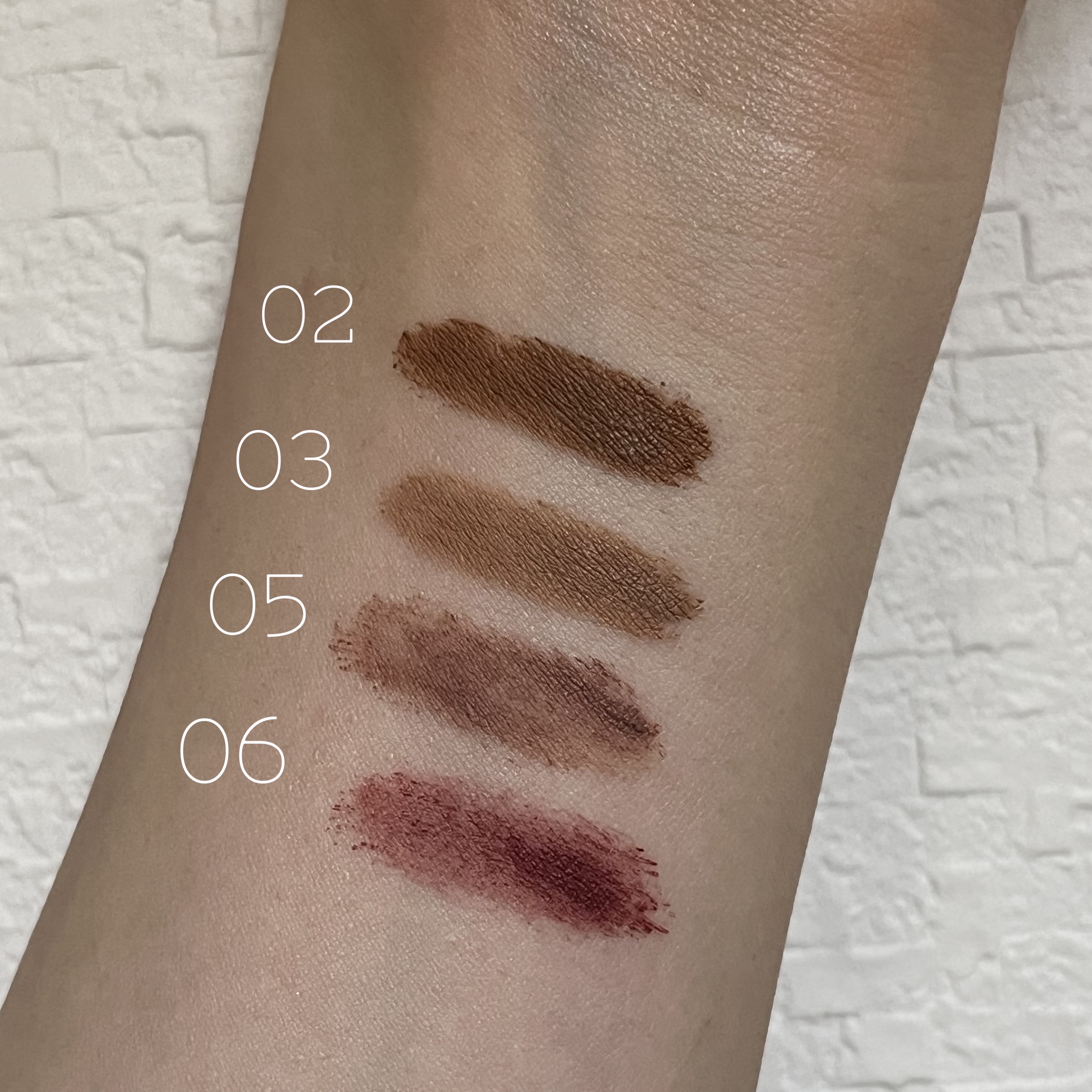 ハンオールブロウカラ/rom&nd/眉マスカラを使ったクチコミ（2枚目）