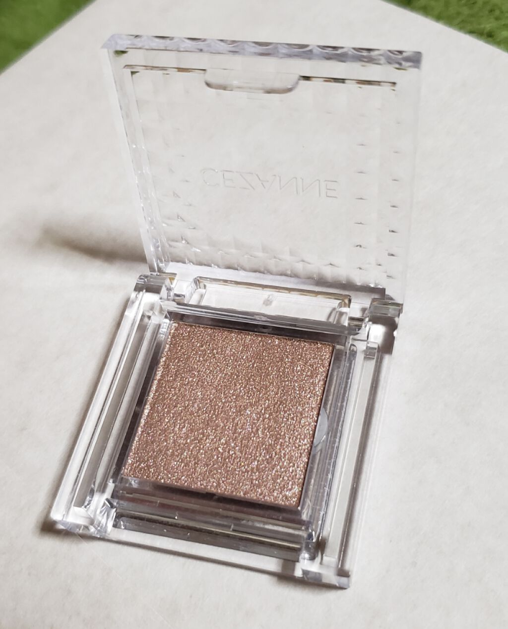 シングルカラーアイシャドウ/CEZANNE/単色アイシャドウを使ったクチコミ（2枚目）