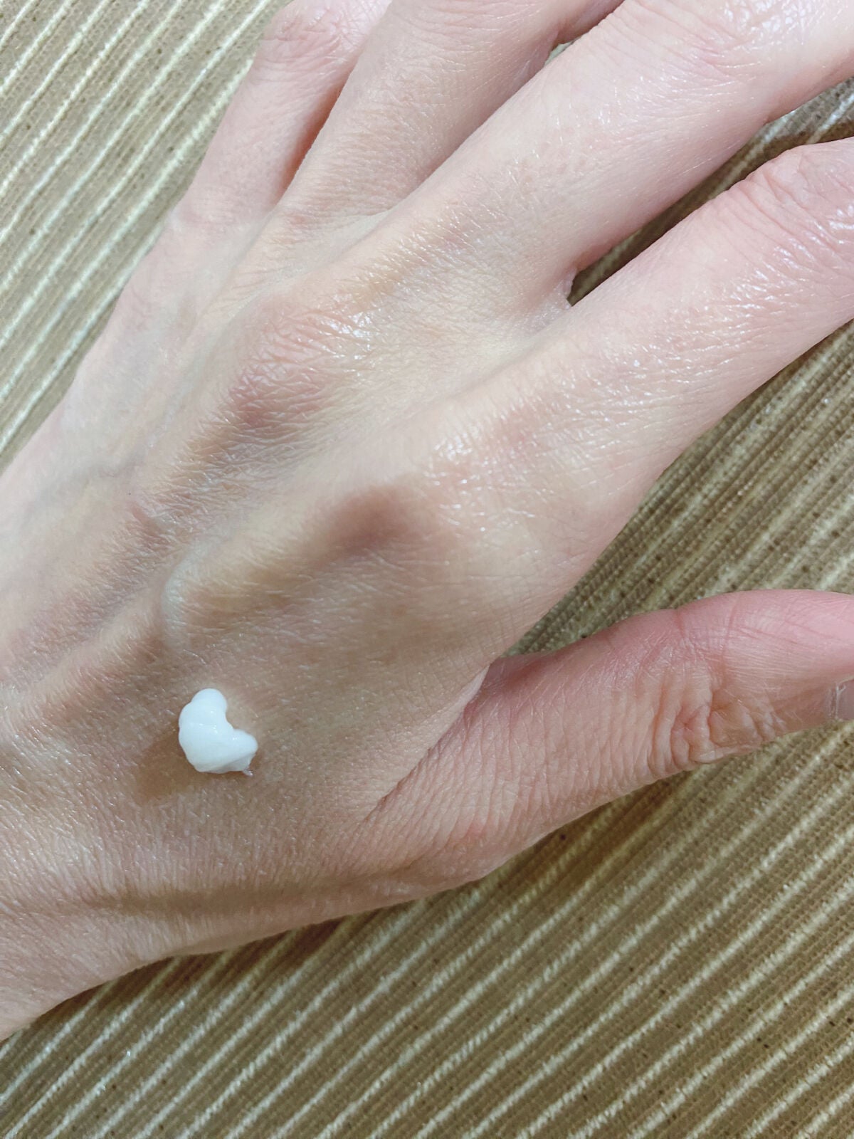 リンクルアイクリーム N/なめらか本舗/アイケア・アイクリームを使ったクチコミ(3枚目)