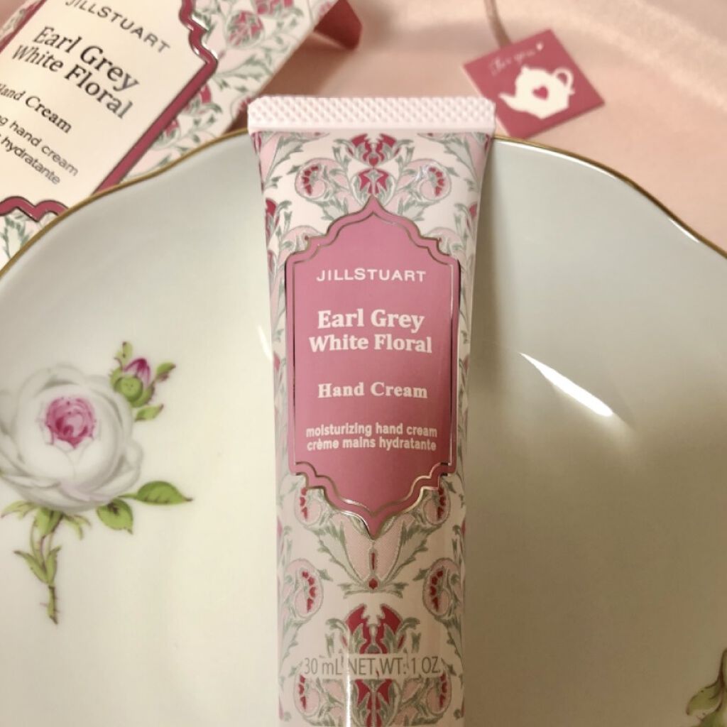 ハンドクリーム アールグレイ ホワイトフローラル/JILL STUART/ハンドクリームを使ったクチコミ（1枚目）