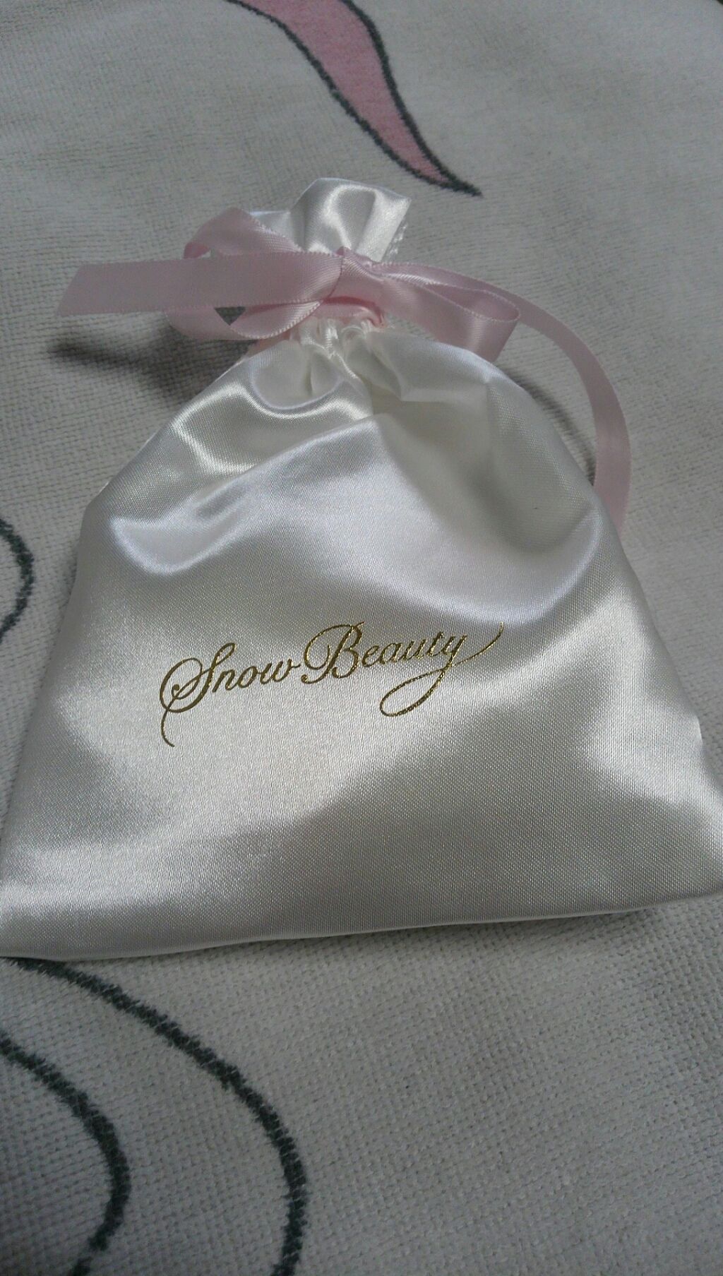 スノービューティー ホワイトニング フェースパウダー 2017/スノービューティー/プレストパウダーを使ったクチコミ(4枚目)