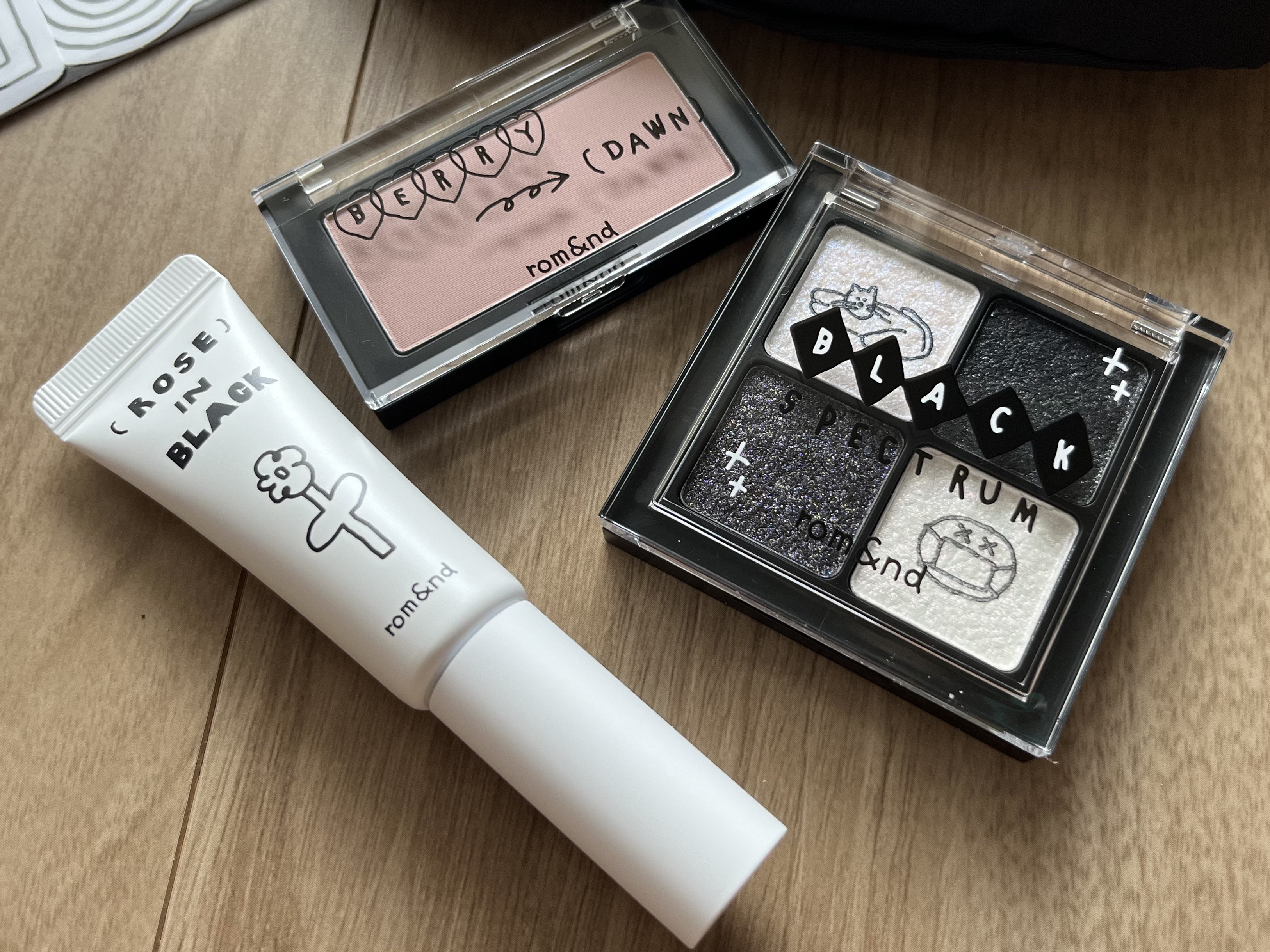 エクストラシャープ リキッドライナー/Visée/リキッドアイライナーを使ったクチコミ（3枚目）