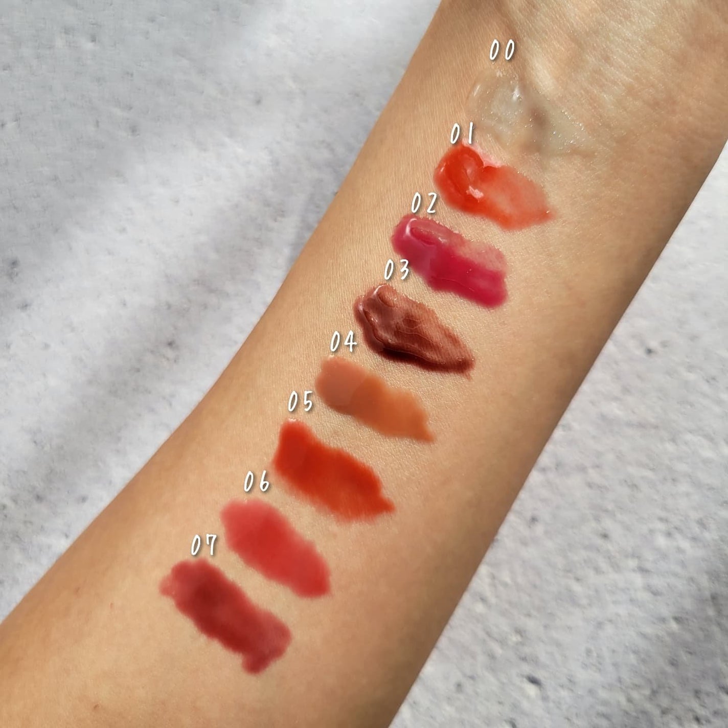 ジューシーベリープランピングリップオイル/TOCOBO/リップグロスを使ったクチコミ(3枚目)