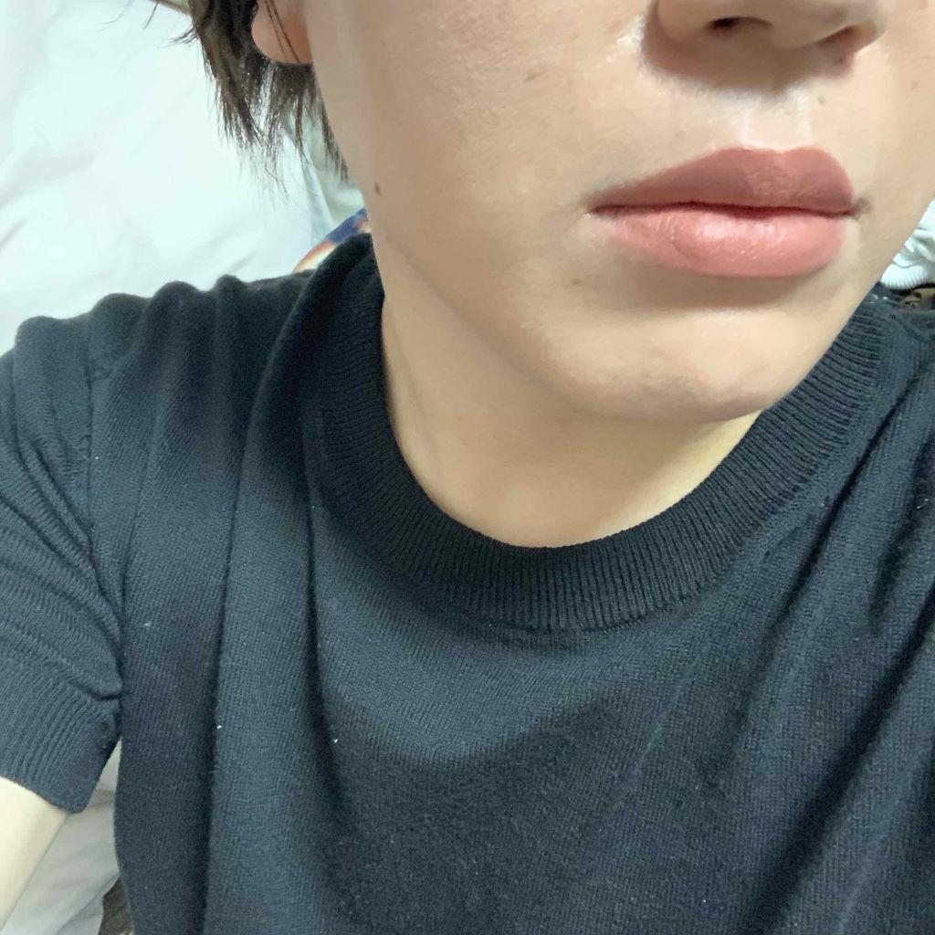 キス クラウド ブロッテッド リップ カラー/REVLON/口紅を使ったクチコミ(3枚目)