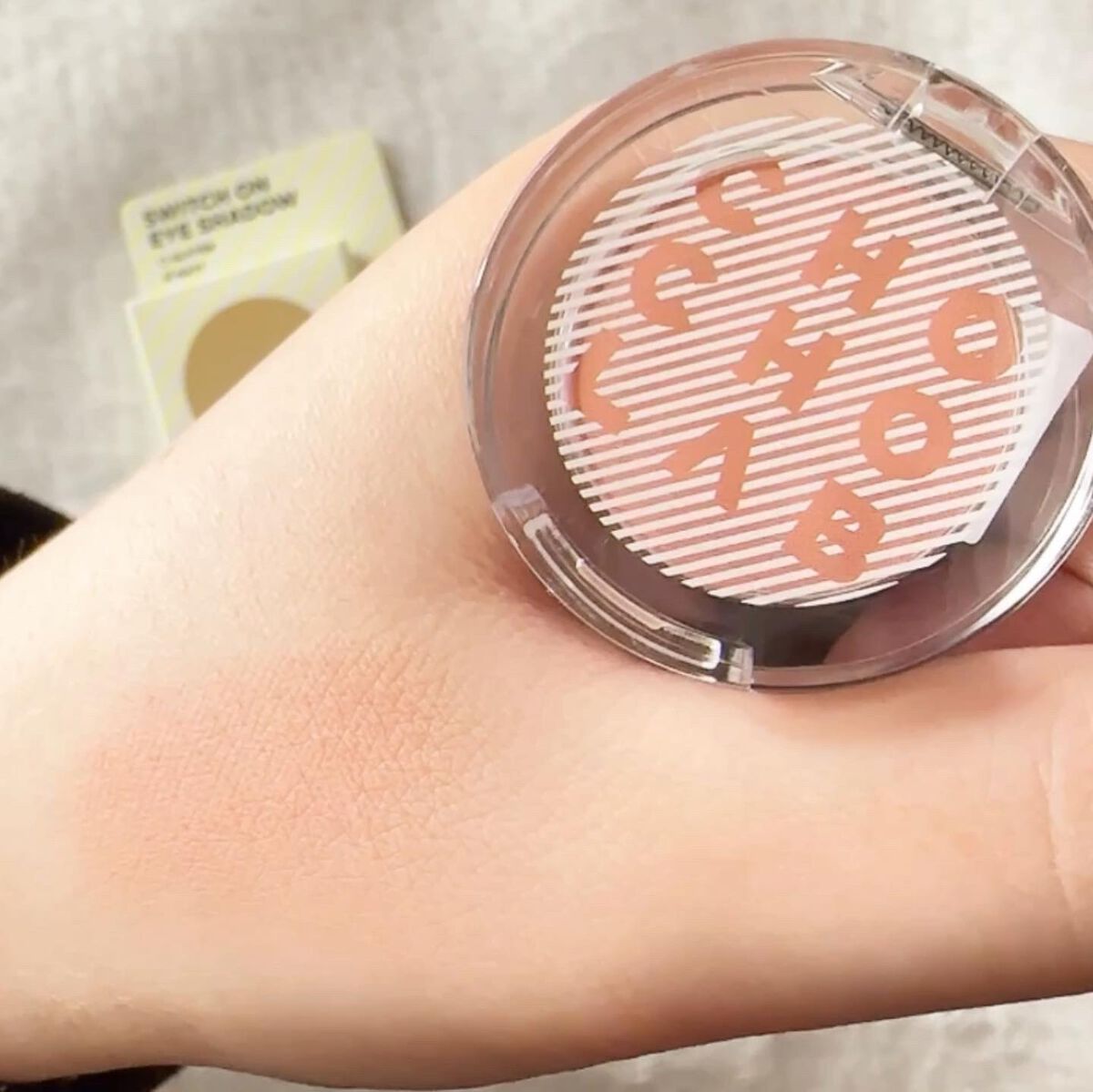 スウィッチオン グリッターリキッド/CHOCHOSLAB/グリッターを使ったクチコミ（2枚目）