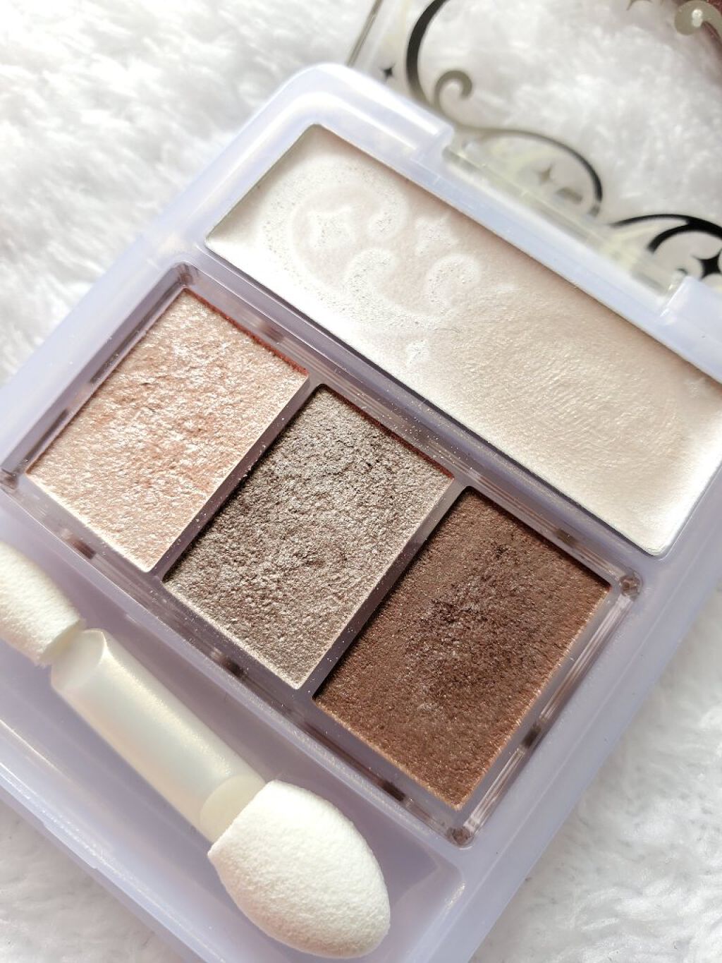 マジョルック(イルミネーター)/MAJOLICA MAJORCA/アイシャドウパレットを使ったクチコミ（2枚目）