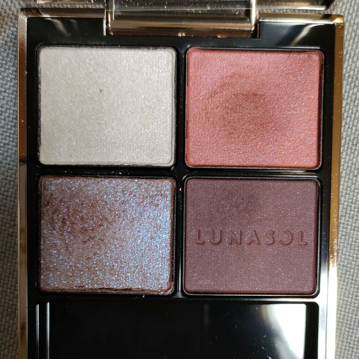 アイカラーレーション/LUNASOL/アイシャドウパレットを使ったクチコミ(2枚目)