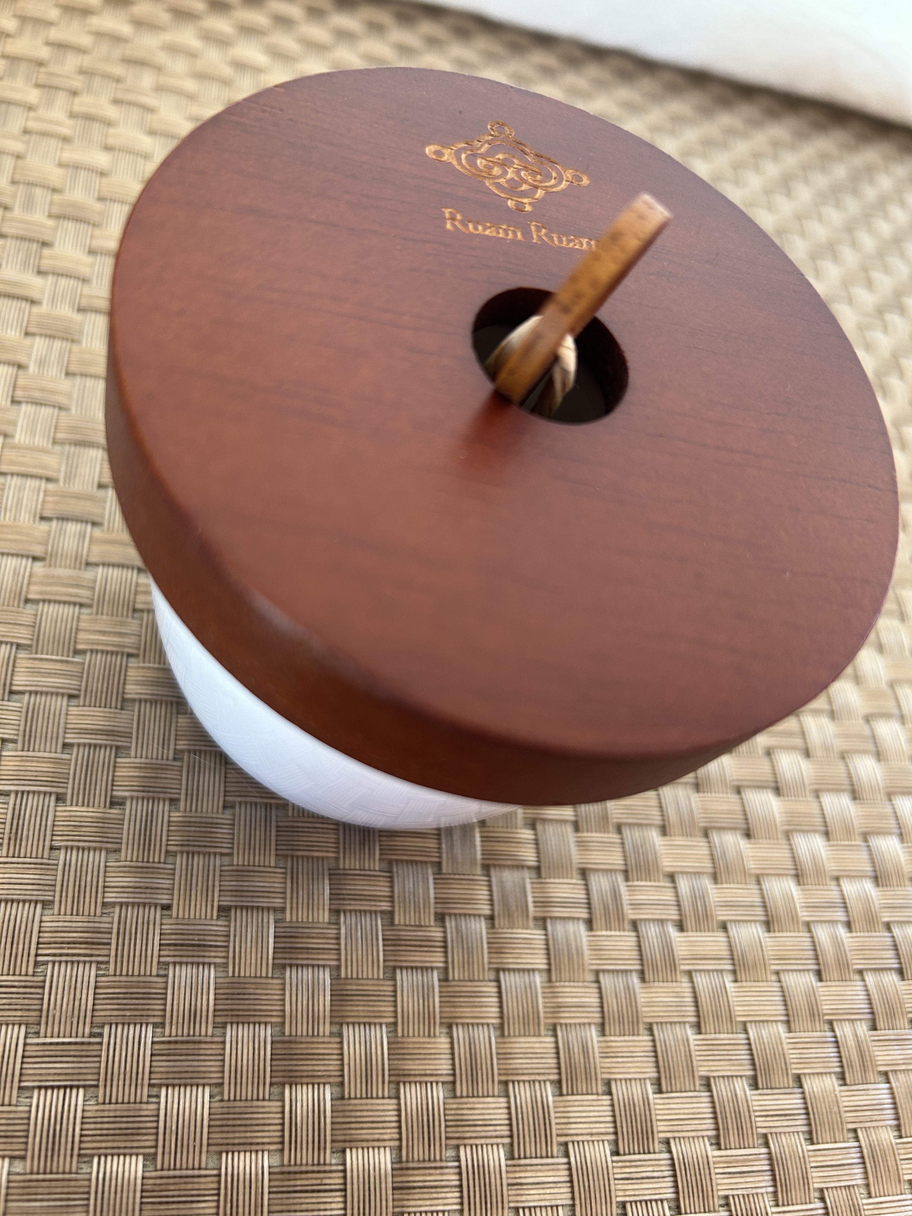 Ruam Ruam 生せっけん ポット [ホワイト] オリジナルのクチコミ「見た目もオシャレでプレゼントにもオススメ🎶
生せっけん🧼✨


【概要】
○Ruam Ruam.....」（3枚目）