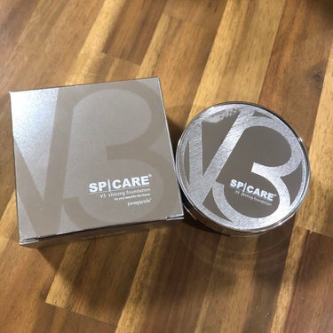 SPICARE
V3シャイニングファンデーション

V3ファンデーションは塗るとお肌ピッカーン✨ってなりますが、こちらはツヤは控えめです。イノスピキュールが2倍に増量！
カラーは1色で塗るとどんなお肌に