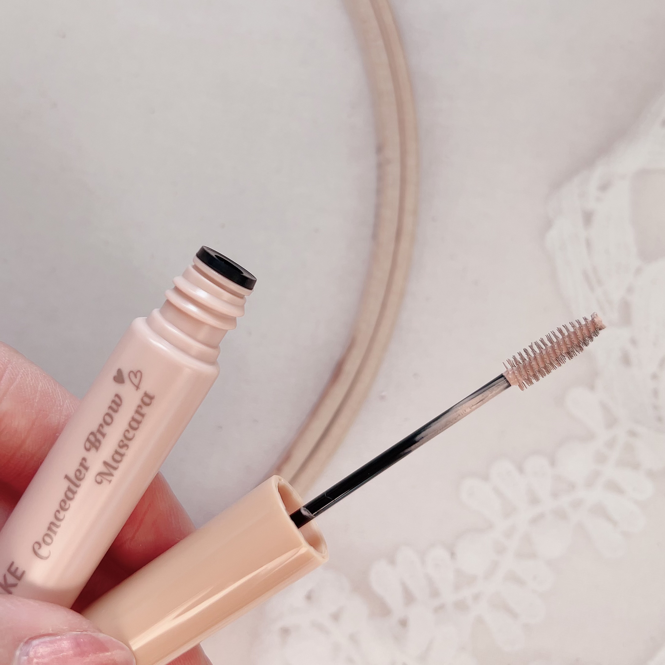 コンシーラーブロウマスカラ/キャンメイク/その他アイブロウを使ったクチコミ（2枚目）