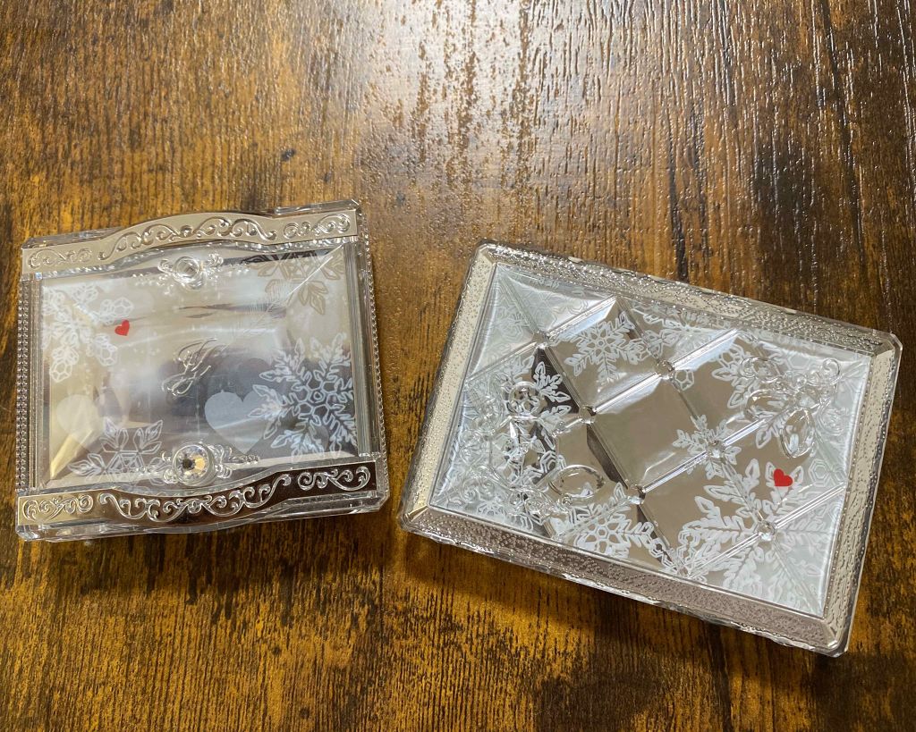 ホワイトラブストーリー コレクション (クリスマスコフレ 2018)/JILL STUART/メイクアップキットを使ったクチコミ（2枚目）