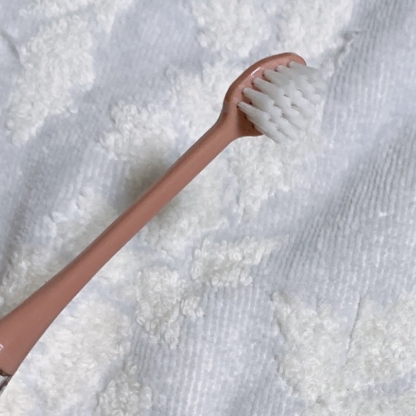 オーラツープレミアムハブラシ　なめらかフィット/オーラツー/歯ブラシを使ったクチコミ（2枚目）