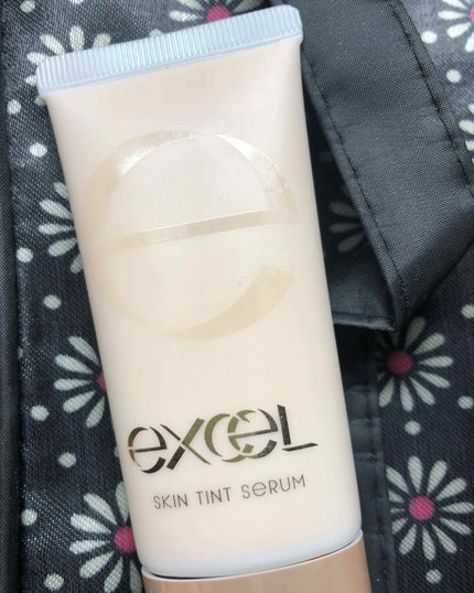 スキンティントセラム/excel/リキッドファンデーションを使ったクチコミ(1枚目)
