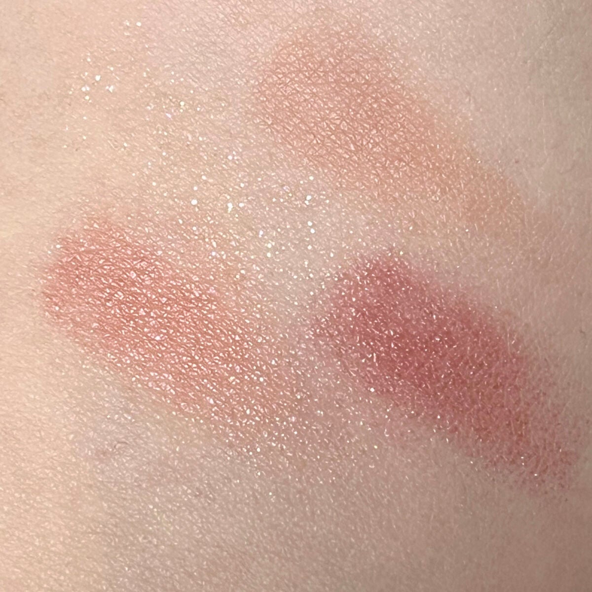 シグニチャー カラー アイズ/SUQQU/アイシャドウパレットを使ったクチコミ(3枚目)