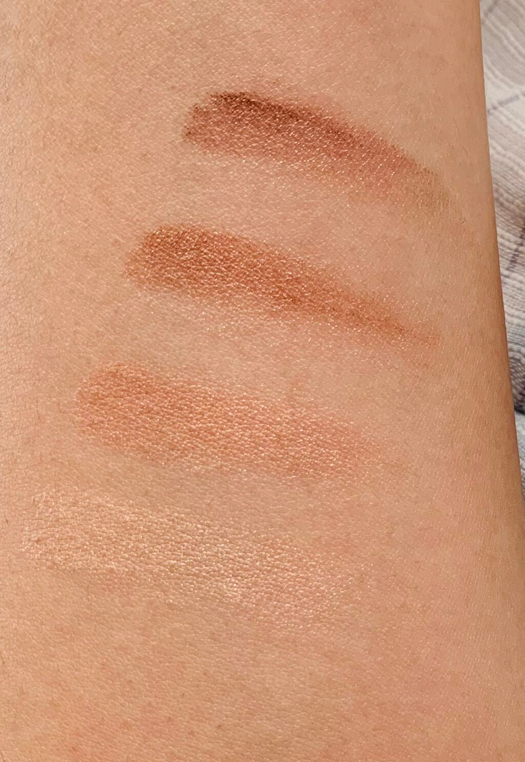 スキニーリッチシャドウ/excel/アイシャドウパレットを使ったクチコミ(3枚目)