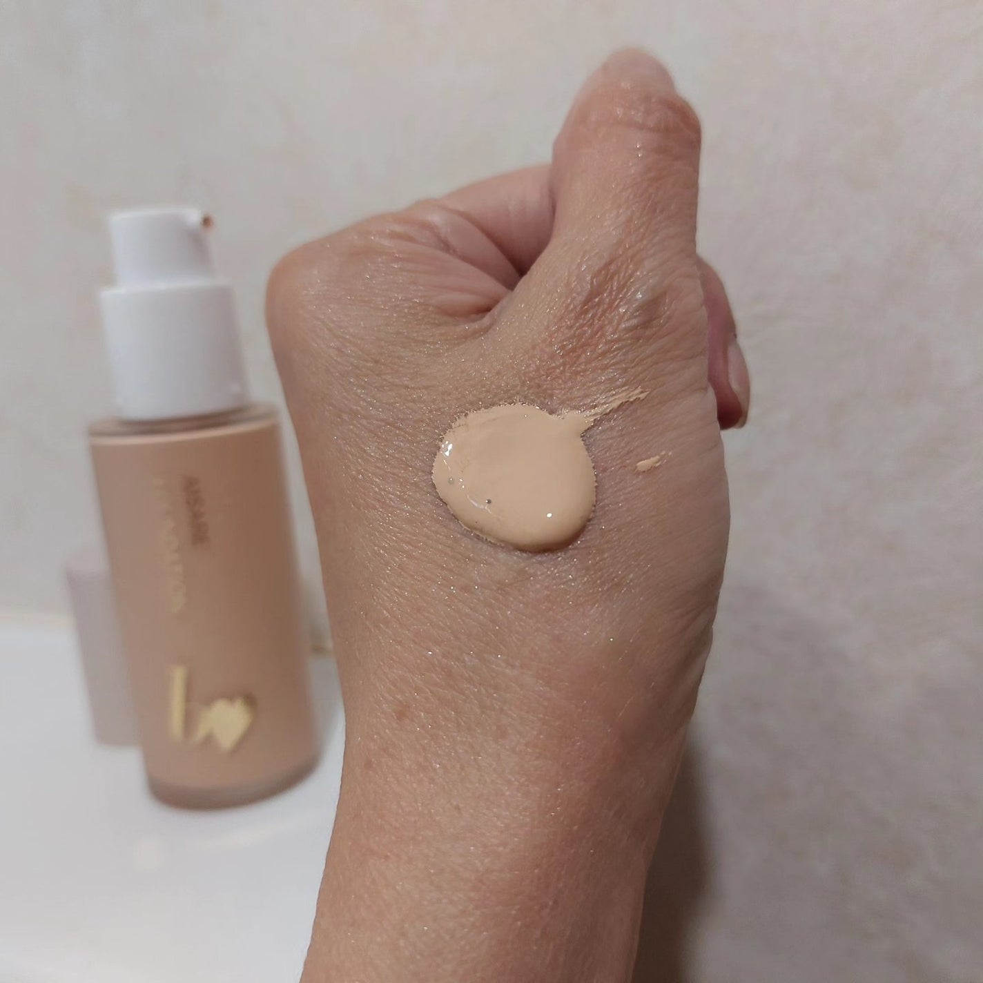 愛されファンデ/b idol/リキッドファンデーションを使ったクチコミ(2枚目)