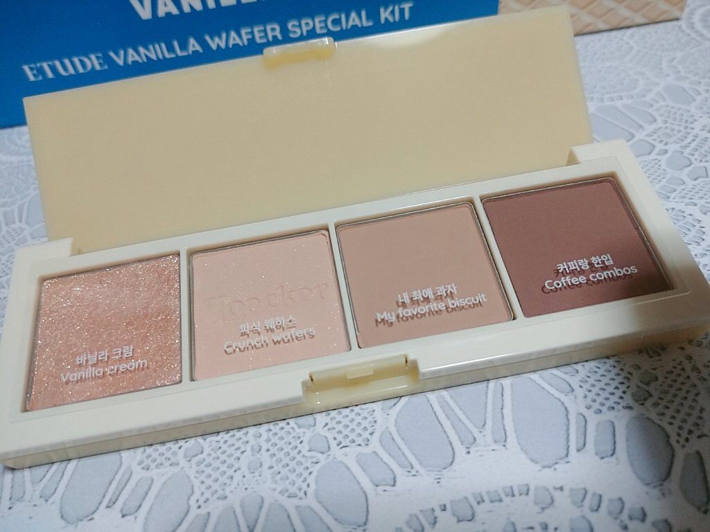 ローカー プレイカラーアイズミニ バニラ /ETUDE/アイシャドウパレットを使ったクチコミ（2枚目）