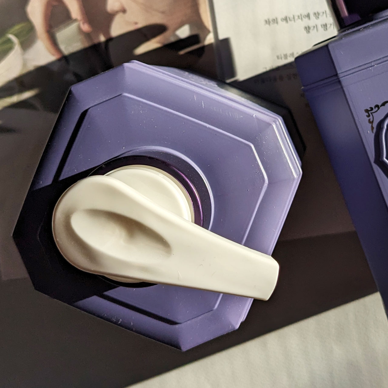 パフュームボディローション セイジアンバーパープルティー/TEABLESS/ボディローションを使ったクチコミ（2枚目）