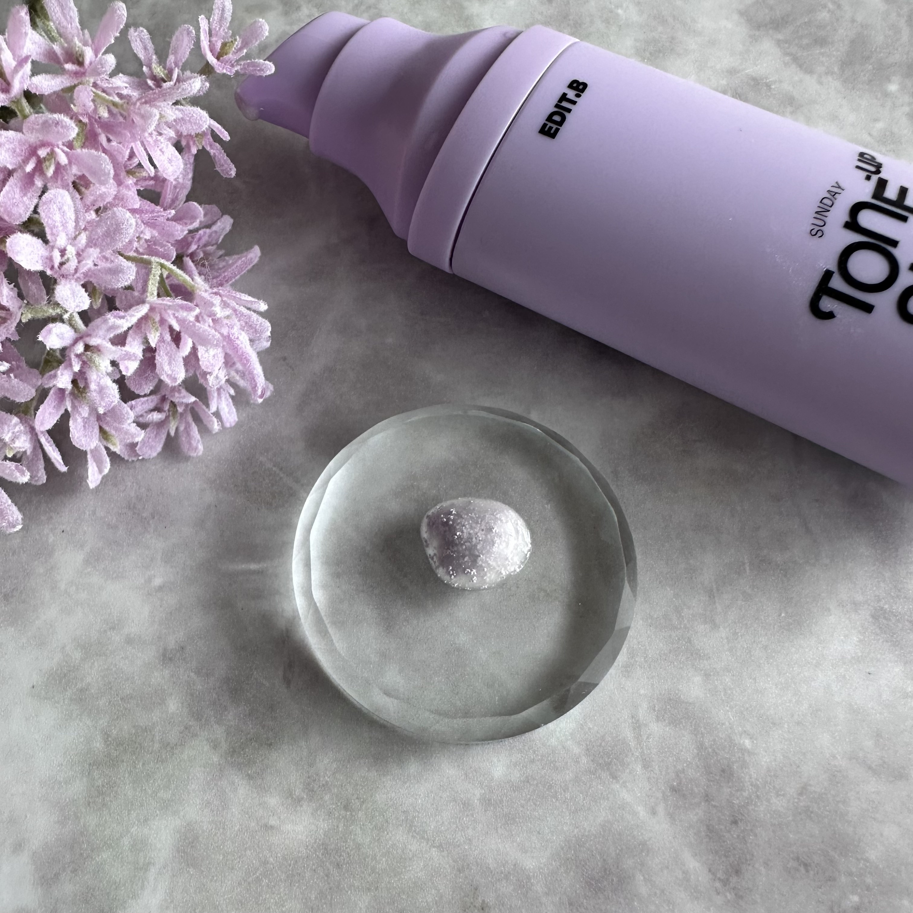 サンデートーンアップサンセラム/EDIT.B/美容液を使ったクチコミ（2枚目）