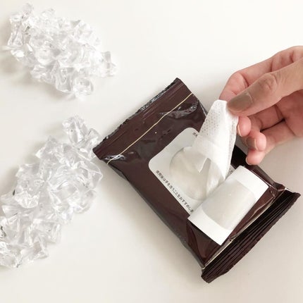 ビオレメイクの上からうるピタ肌持続シート/ビオレ/フェイスシートを使ったクチコミ(4枚目)