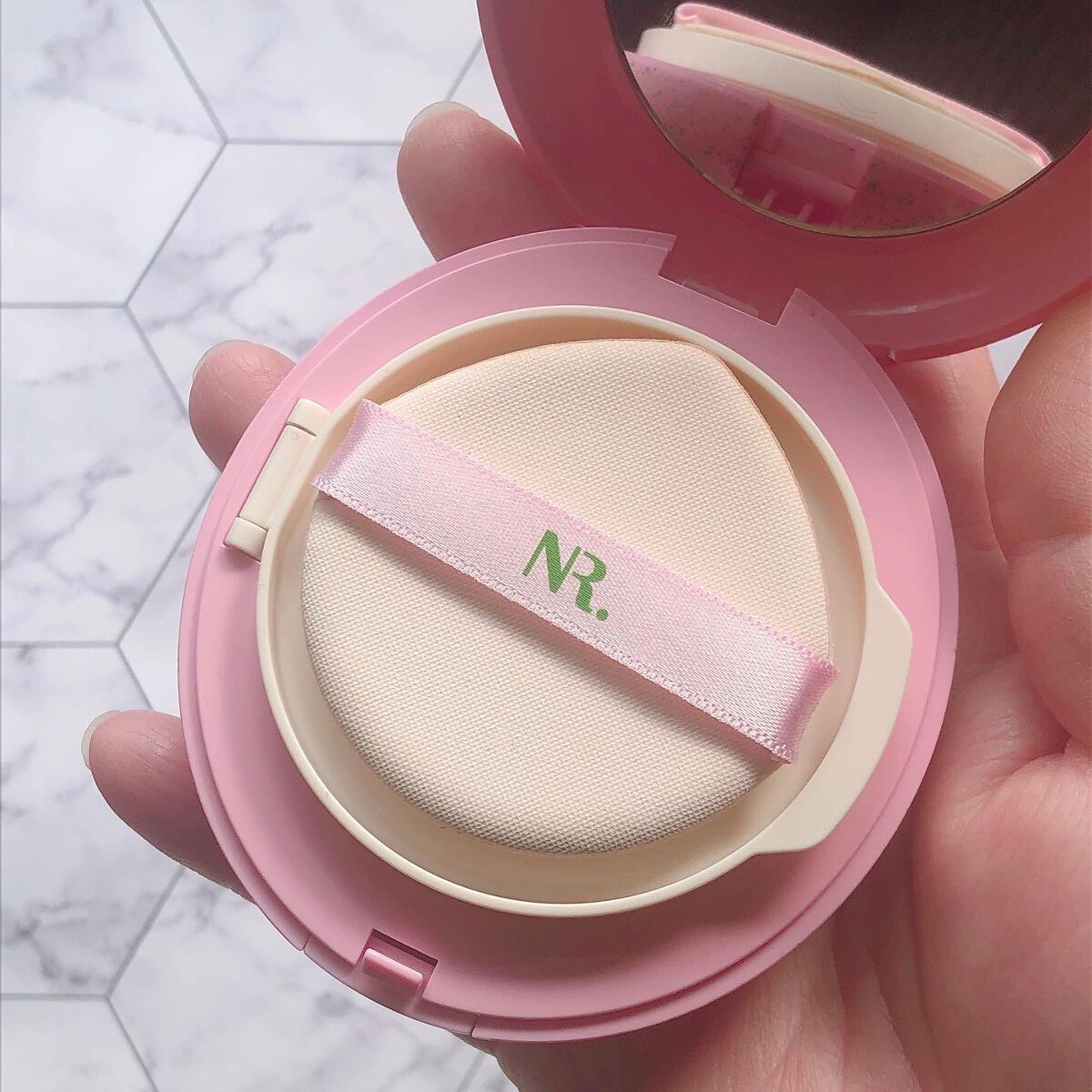 PROBIOエッセンスクッション/ネイチャーリパブリック/クッションファンデーションを使ったクチコミ(2枚目)