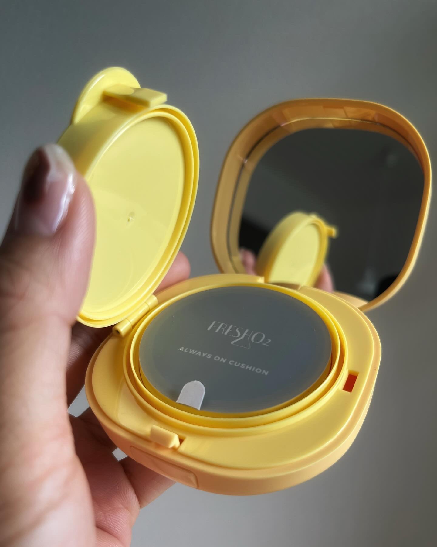 クラウドオールウェイズオン クッションファンデ ーション/FRESHO2/クッションファンデーションを使ったクチコミ（3枚目）