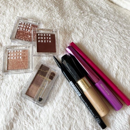 シングルアイシャドウ/aZTK/単色アイシャドウを使ったクチコミ(2枚目)