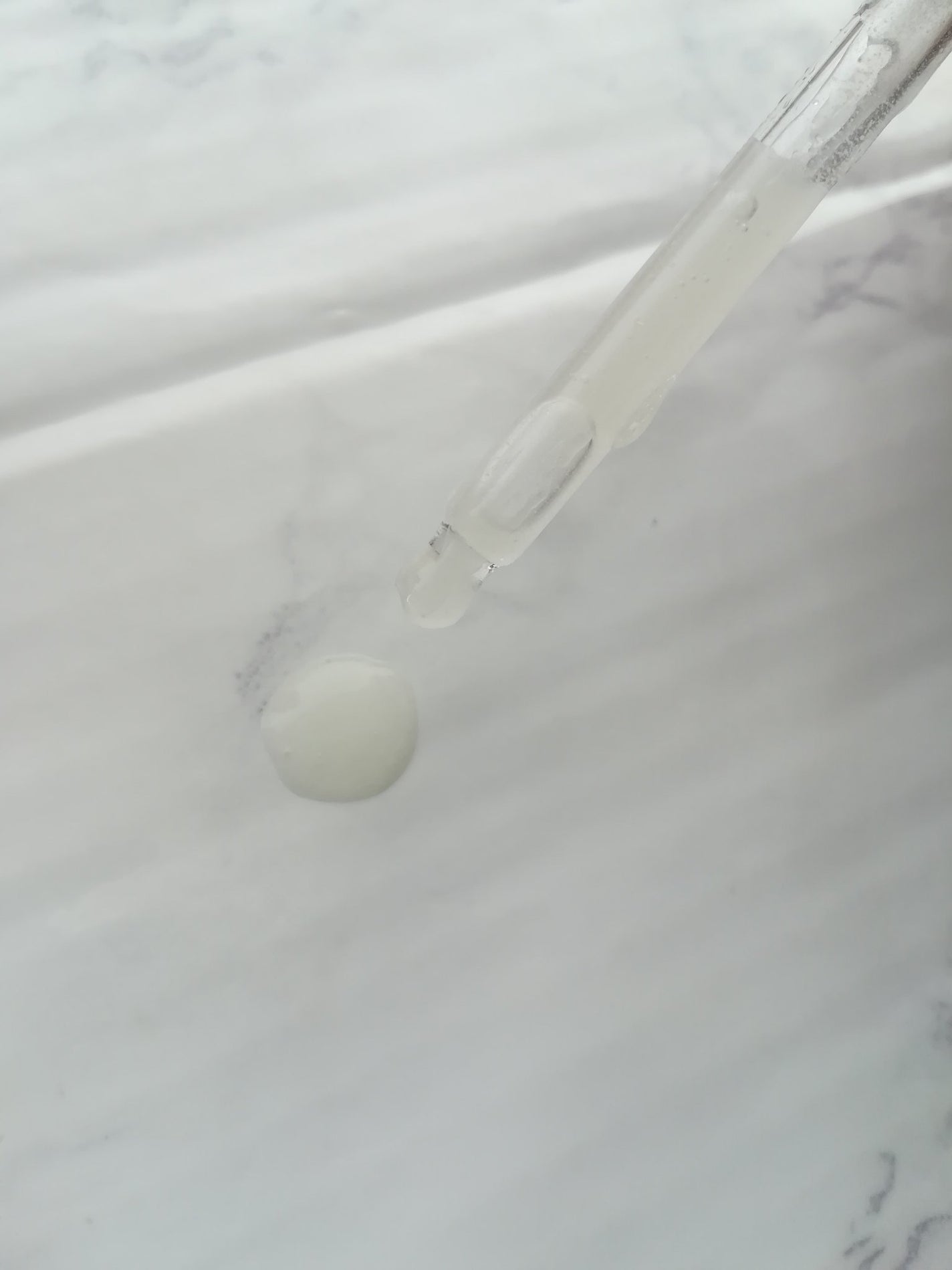 5番 白玉グルタチオンC美容液/numbuzin/美容液を使ったクチコミ(2枚目)