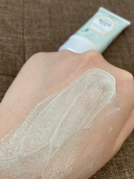 マーメイドスキンジェルUV/キャンメイク/日焼け止めジェルを使ったクチコミ(4枚目)