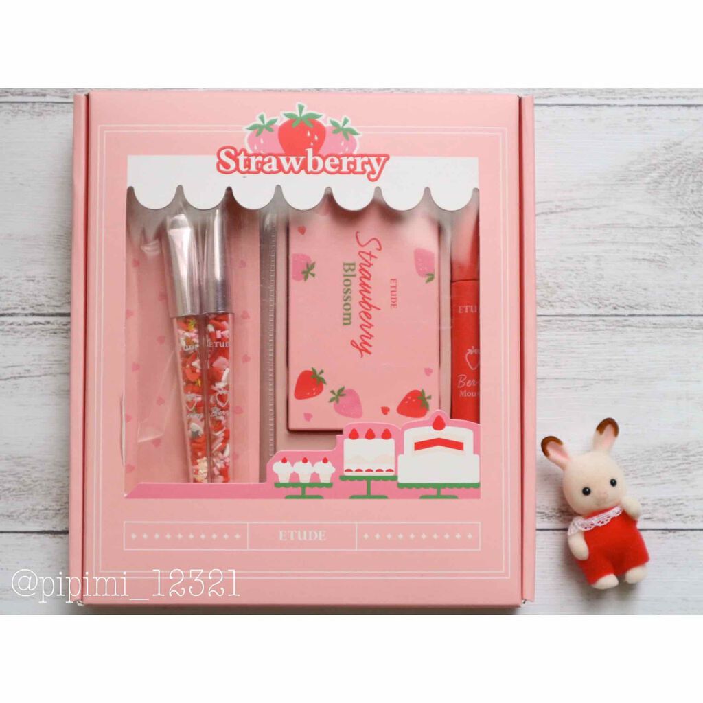 ストロベリーブロッサムキット / ETUDE