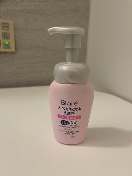 メイクも落とせる洗顔料 うるうる密着泡/ビオレ/泡洗顔を使ったクチコミ(1枚目)