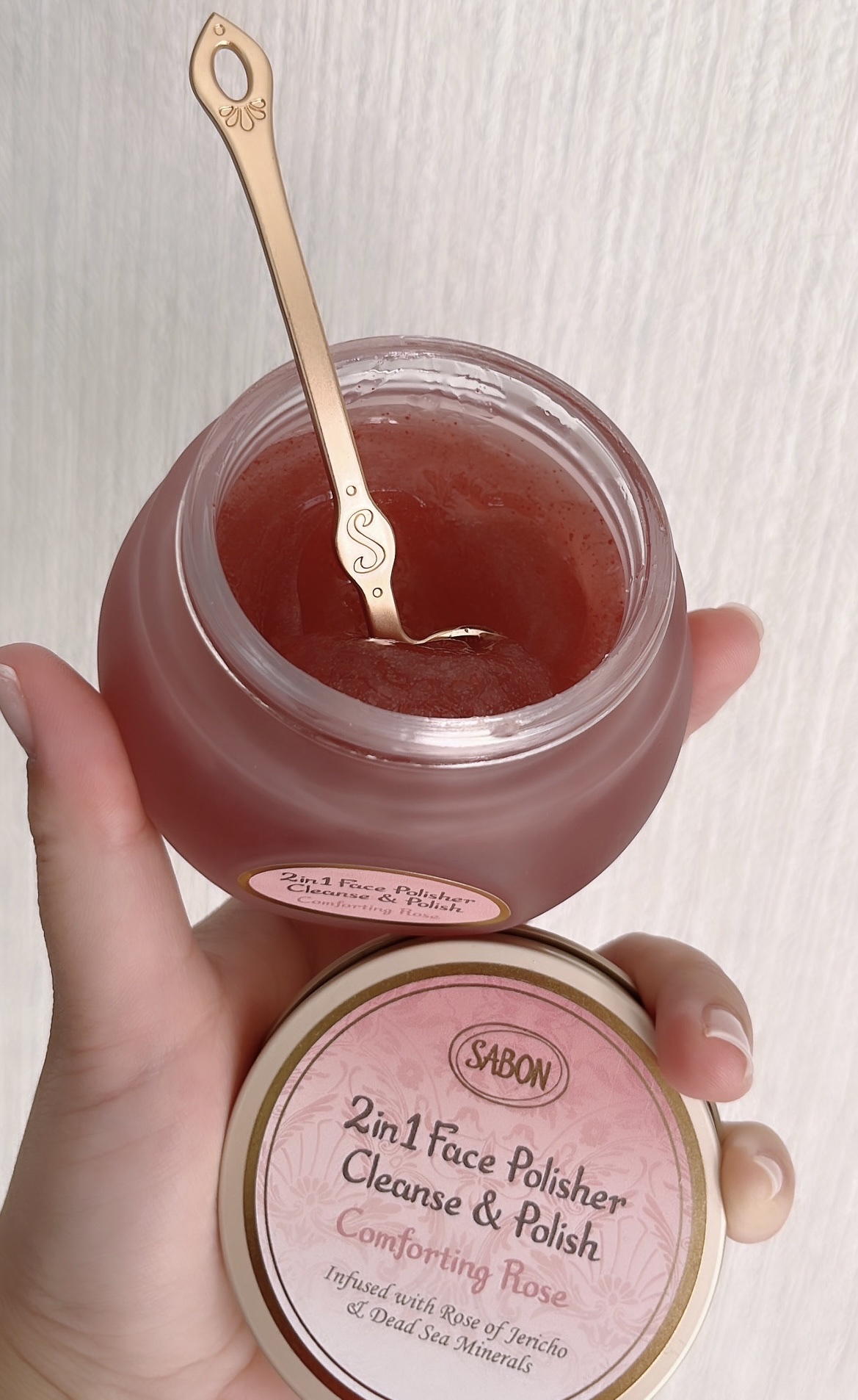 フェイスポリッシャー コンフォーティング・ローズ/SABON/スクラブ・ゴマージュを使ったクチコミ（2枚目）