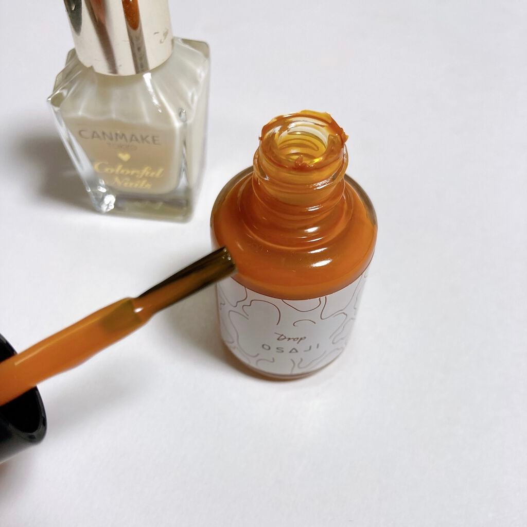 カラフルネイルズ/キャンメイク/マニキュアを使ったクチコミ(3枚目)