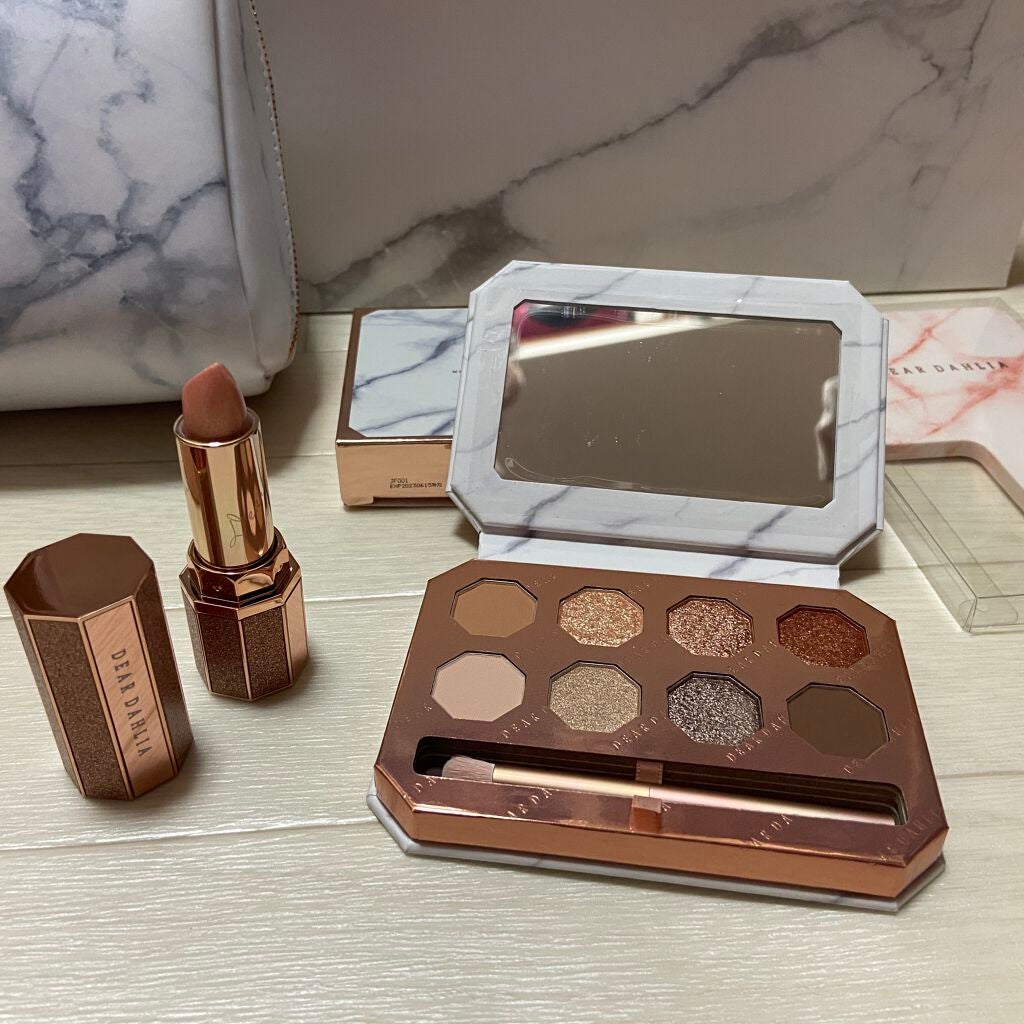 MESMERIZING MOMENT COLLECTION PALETTE/DEAR DAHLIA/アイシャドウパレットを使ったクチコミ(1枚目)