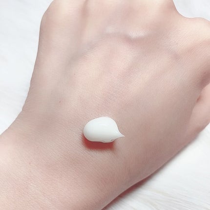 フラワーセンティッド ハンドクリーム/Mamonde/ハンドクリームを使ったクチコミ(3枚目)