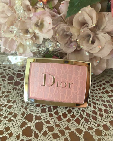 ディオール バックステージ ロージー グロウ＜グロウ バイブス＞/Dior/パウダーチークを使ったクチコミ（3枚目）