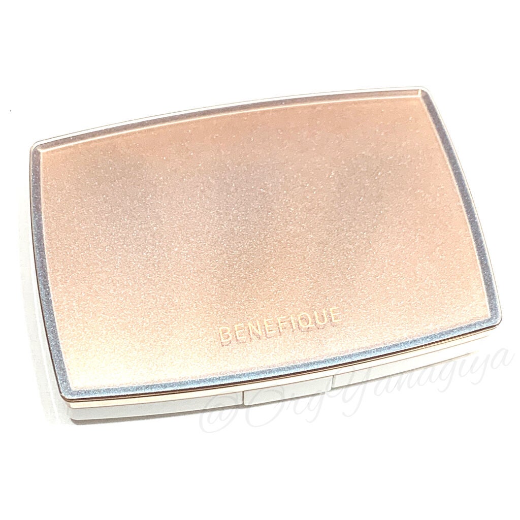 ham´Ꙫ` on LIPS 「.BENEFIQUEの#プリズムパウダリーが3/21に発売され..」(2枚目)