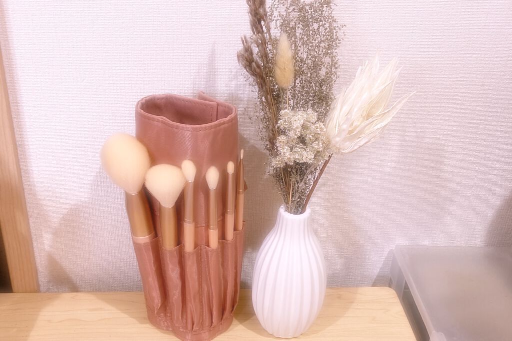 ふわこ on LIPS 「SIXPLUSメイクブラシ✨ご褒美✨✼••┈┈••✼••┈┈•..」(4枚目)