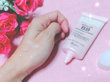 ettusais BBミネラルクリームのクチコミ「🌸ettusaisBBミネラルクリーム🌸
20自然な肌色
❁
❁

ブルームボックスに試供品が.....」（2枚目）