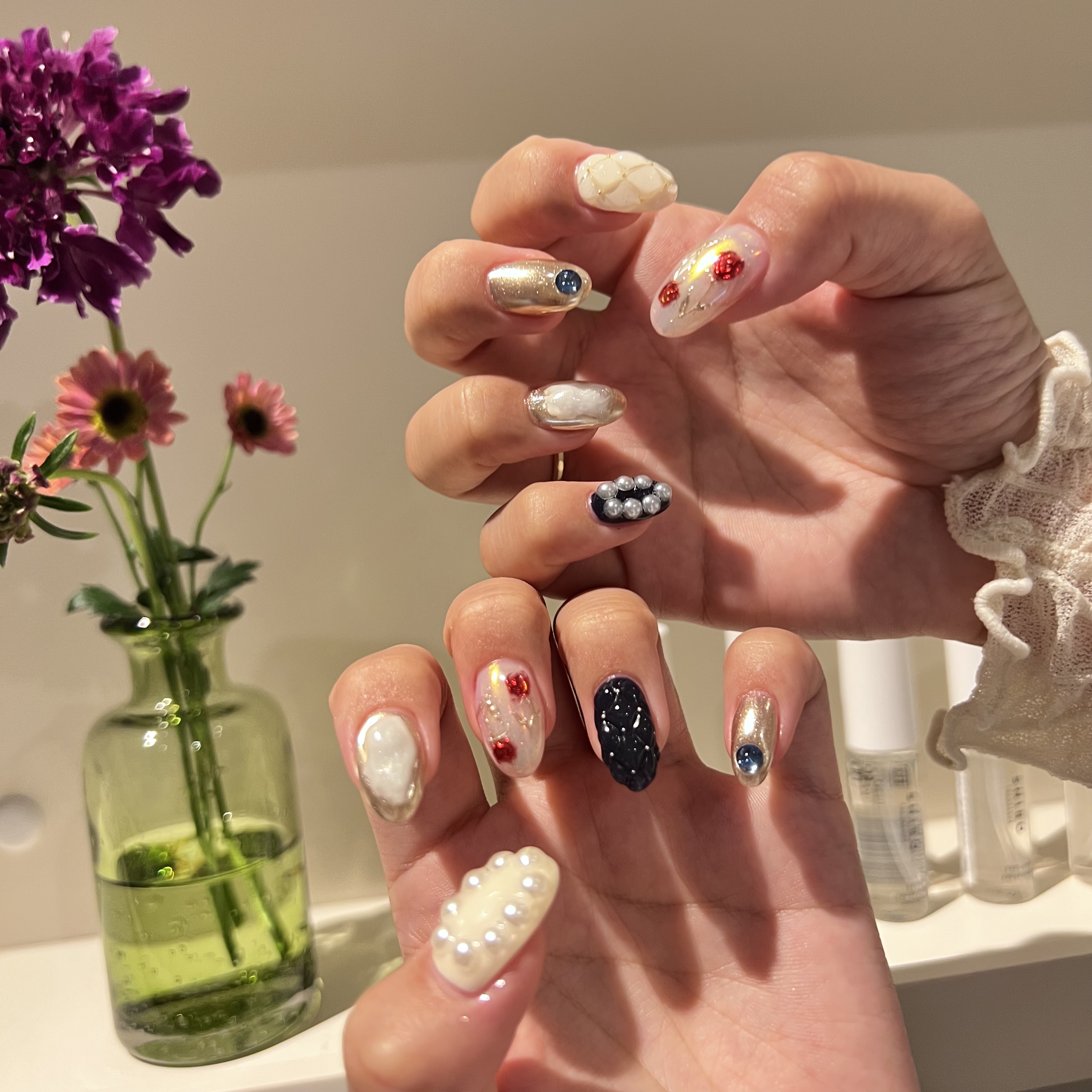 #お洒落ネイル,#トレンドネイル,#海外ネイル,#トレンドネイル,#秋ネイル,#マグネットネイル,#ハロウィンネイルのネイルデザイン