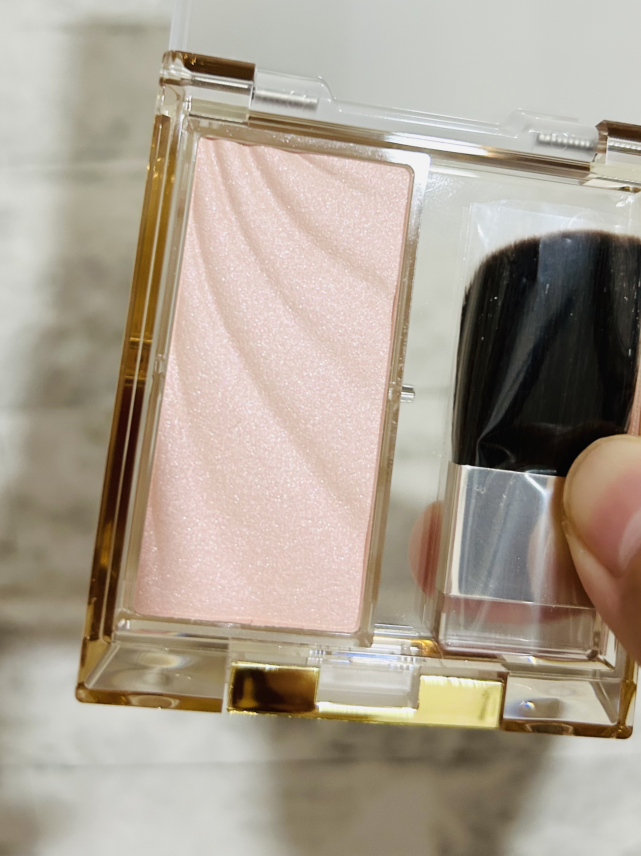 ドレープド シマーグロウ/excel/パウダーハイライトを使ったクチコミ（2枚目）