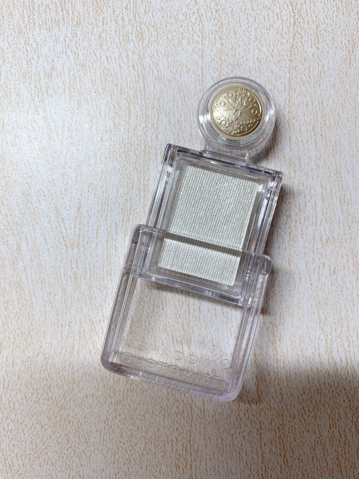 シャドーカスタマイズ/MAJOLICA MAJORCA/単色アイシャドウを使ったクチコミ(3枚目)