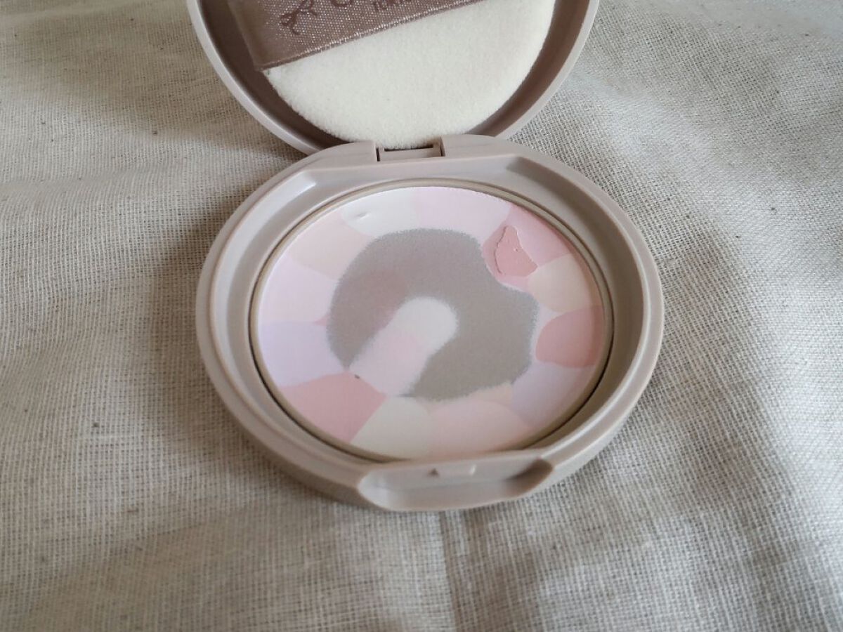 マシュマロフィニッシュパウダー　～Abloom～/キャンメイク/プレストパウダーを使ったクチコミ（2枚目）