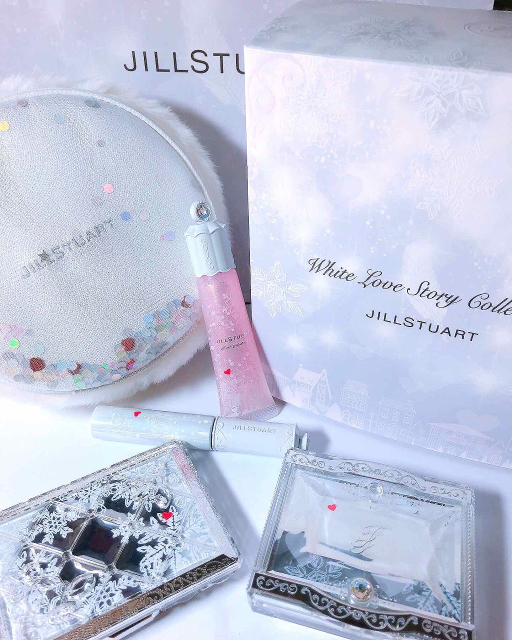 ホワイトラブストーリー コレクション (クリスマスコフレ 2018)/JILL STUART/メイクアップキットを使ったクチコミ(1枚目)