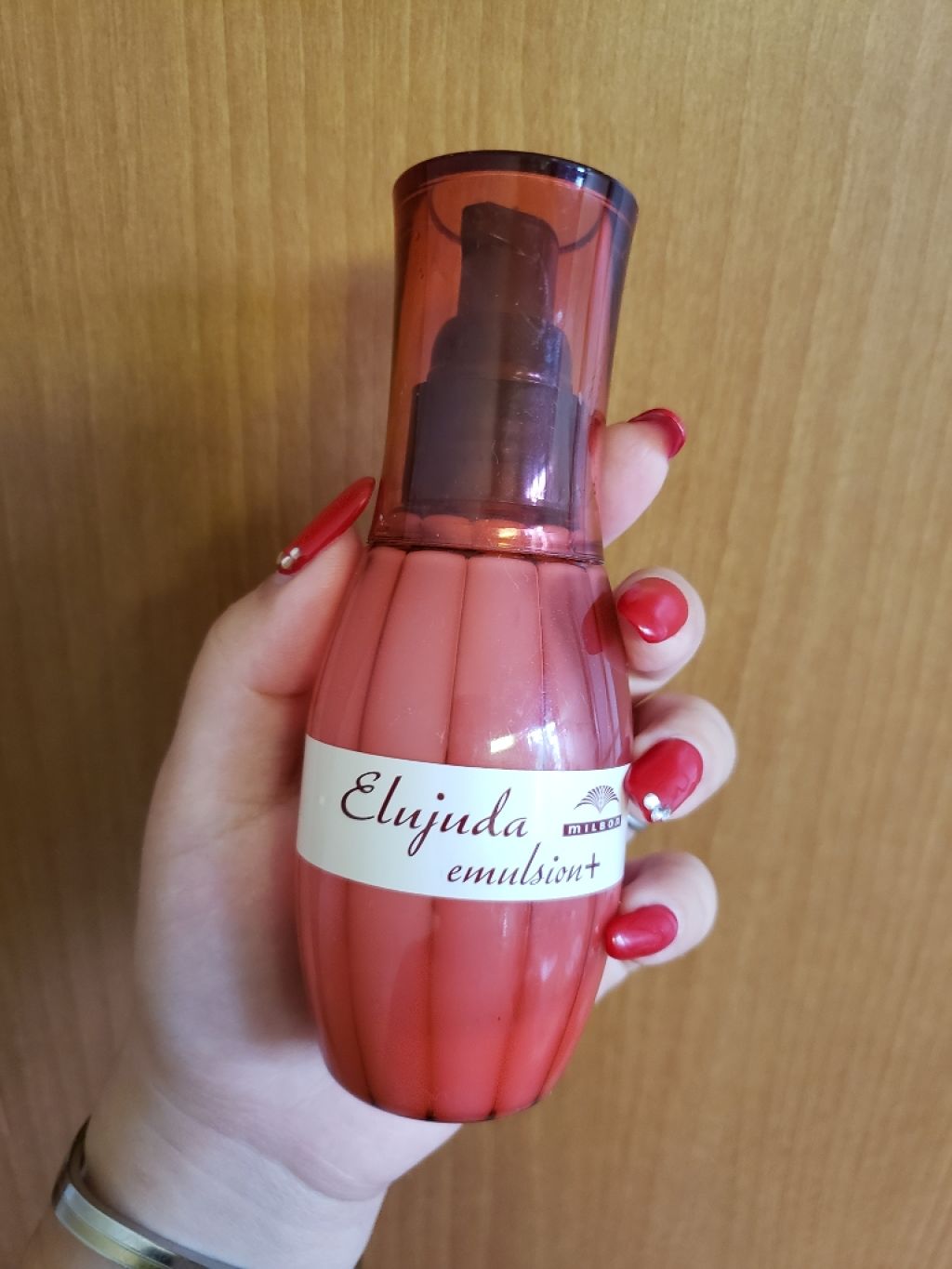 エルジューダ エマルジョン＋/エルジューダ/ヘアミルクを使ったクチコミ（1枚目）