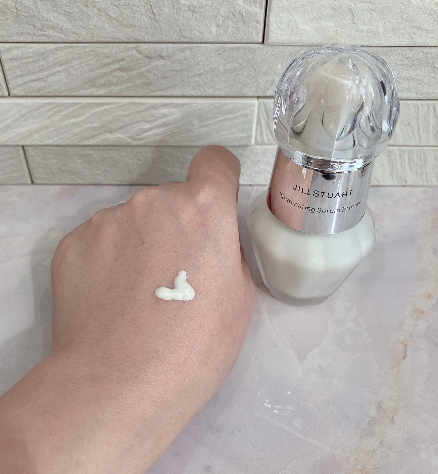 ジルスチュアート イルミネイティング セラムプライマー/JILL STUART/化粧下地を使ったクチコミ(3枚目)