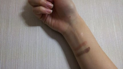 トーンアップアイシャドウ/CEZANNE/アイシャドウパレットを使ったクチコミ(2枚目)