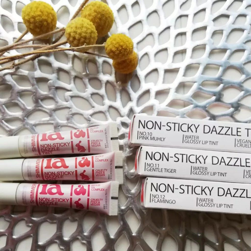 ノンスティッキーダズルティント/unleashia/リップティントを使ったクチコミ(4枚目)